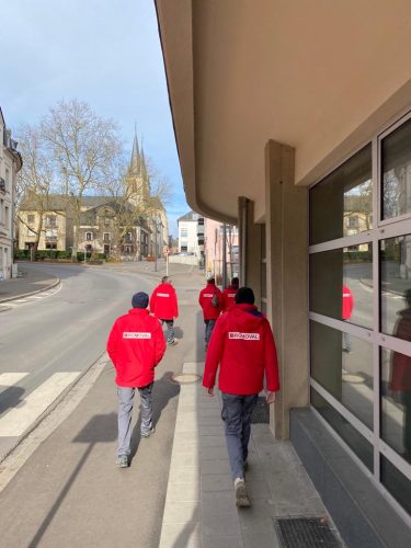 dff253a6-f065-44ca-befa-e4ba40921ce4